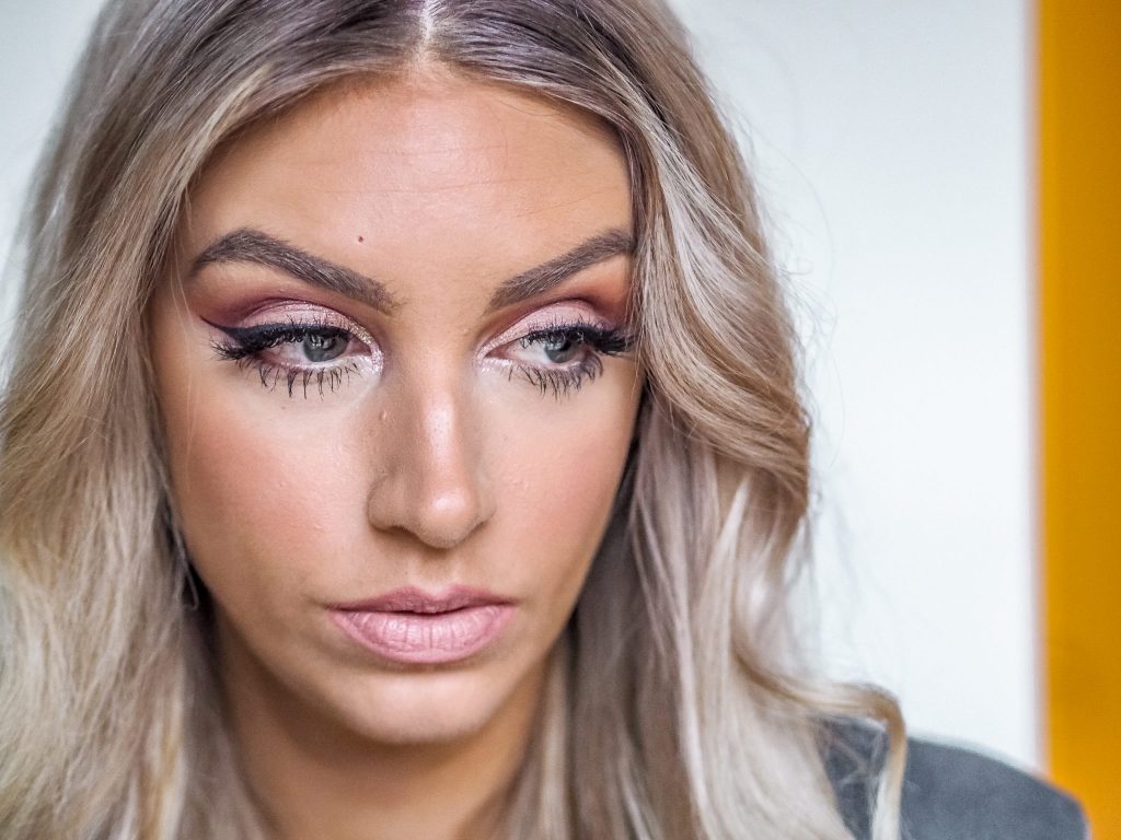 Laura Kate Lucas - Manchester Fashion, Beauty and Lifestyle Blogger | Valentines Makeup Look