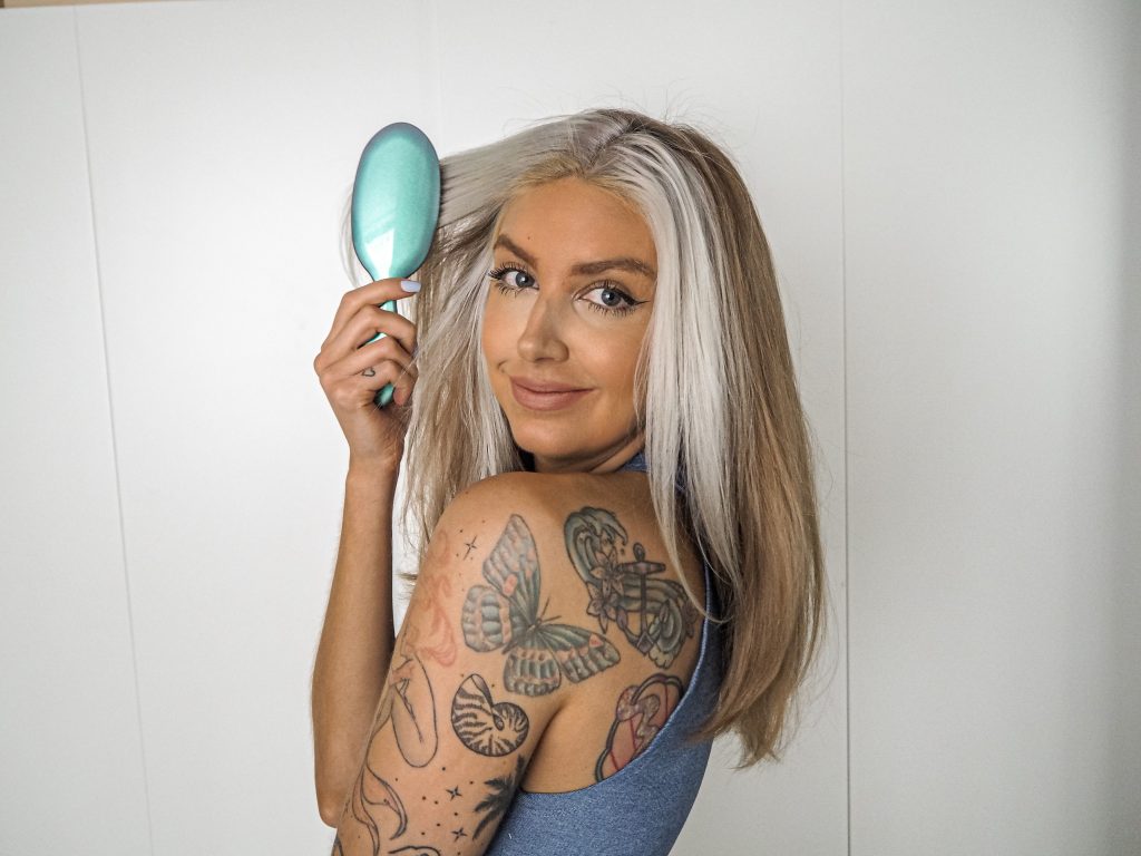 Laura Kate Lucas - Manchester Fashion, Lifestyle and Beauty Blogger | Rock & Ruddle Hairbrush Review International Women's Day