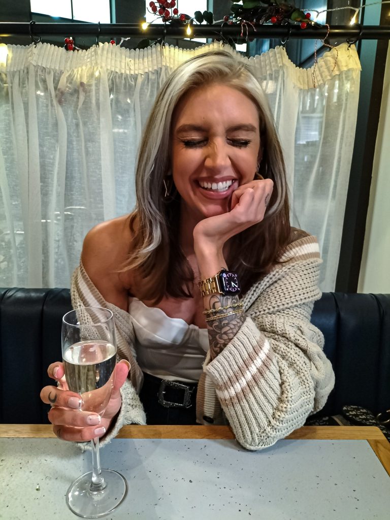 Laura Kate Lucas - Manchester Fashion, Lifestyle and Travel Blogger | The Watch Strap Co Diamond Edition Apple Watch Strap