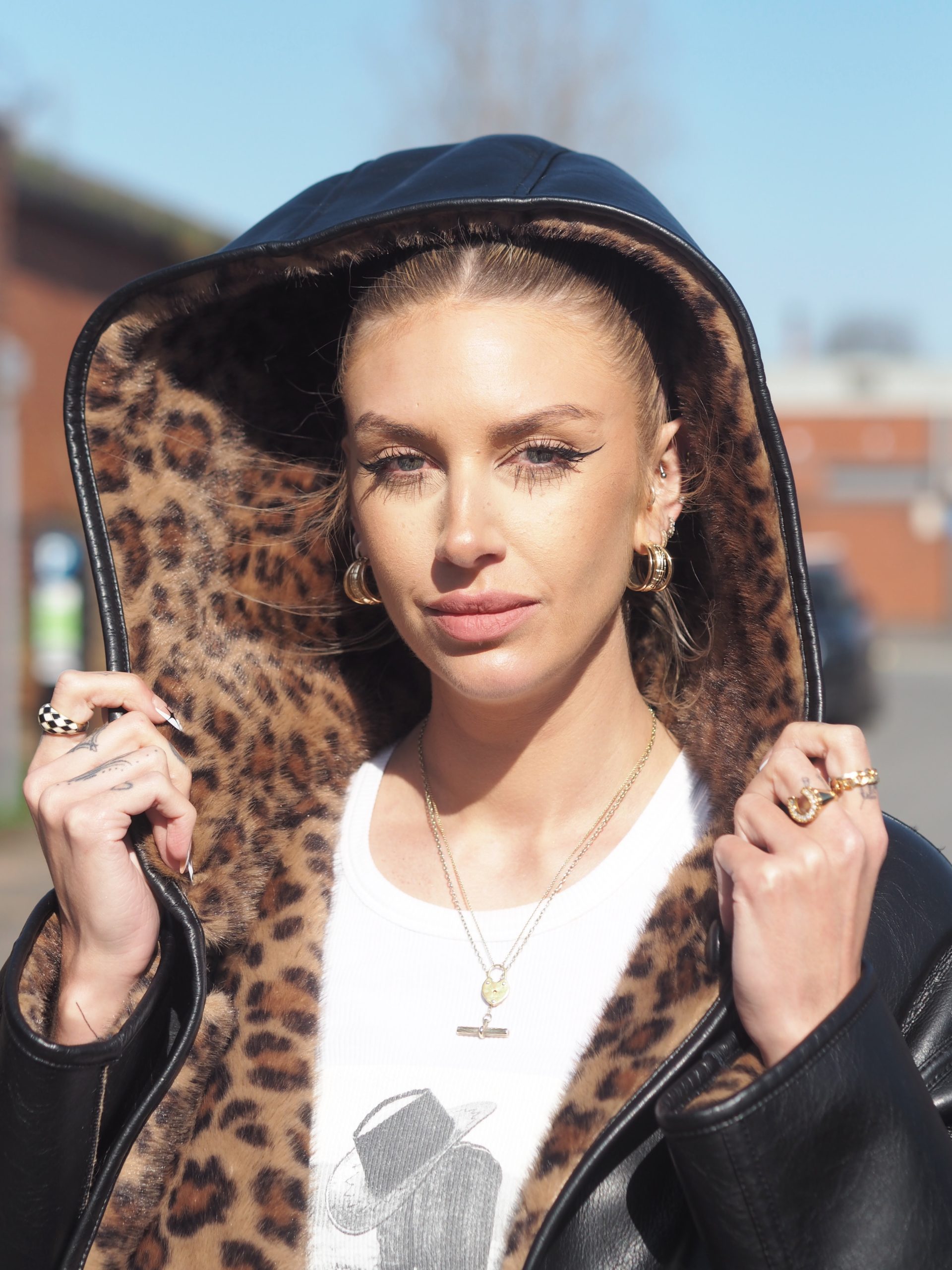 Laura Kate Lucas - Manchester Influencer - Very Fashion Styling Jackets Leopard